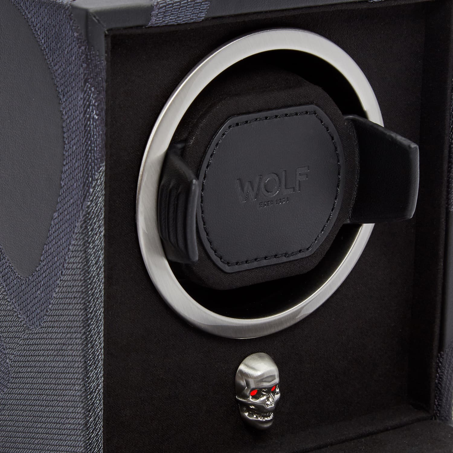 Black Memento Mori Cub Watch Winder | Detail View