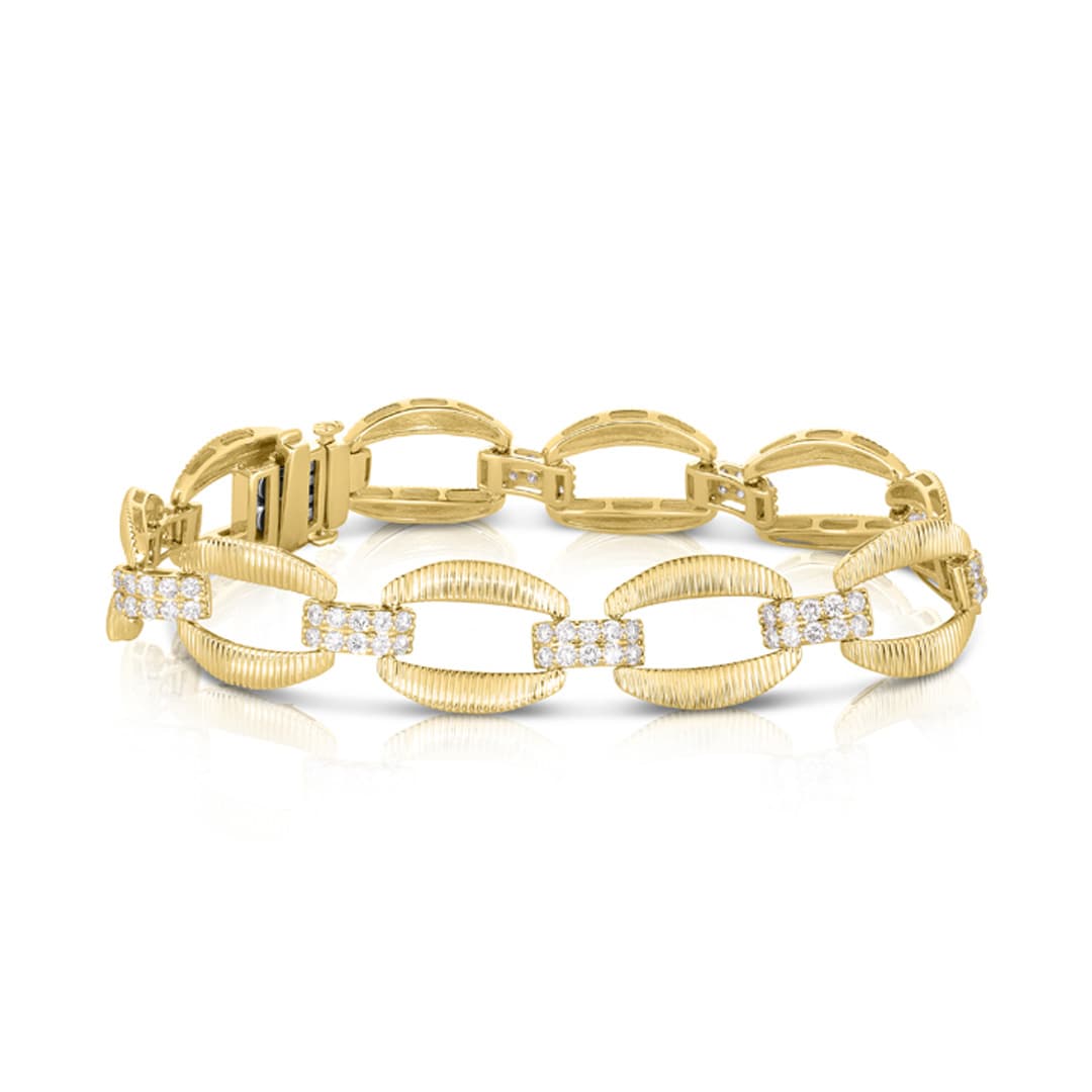 Oval Link Bracelet with Pave Diamond Bars