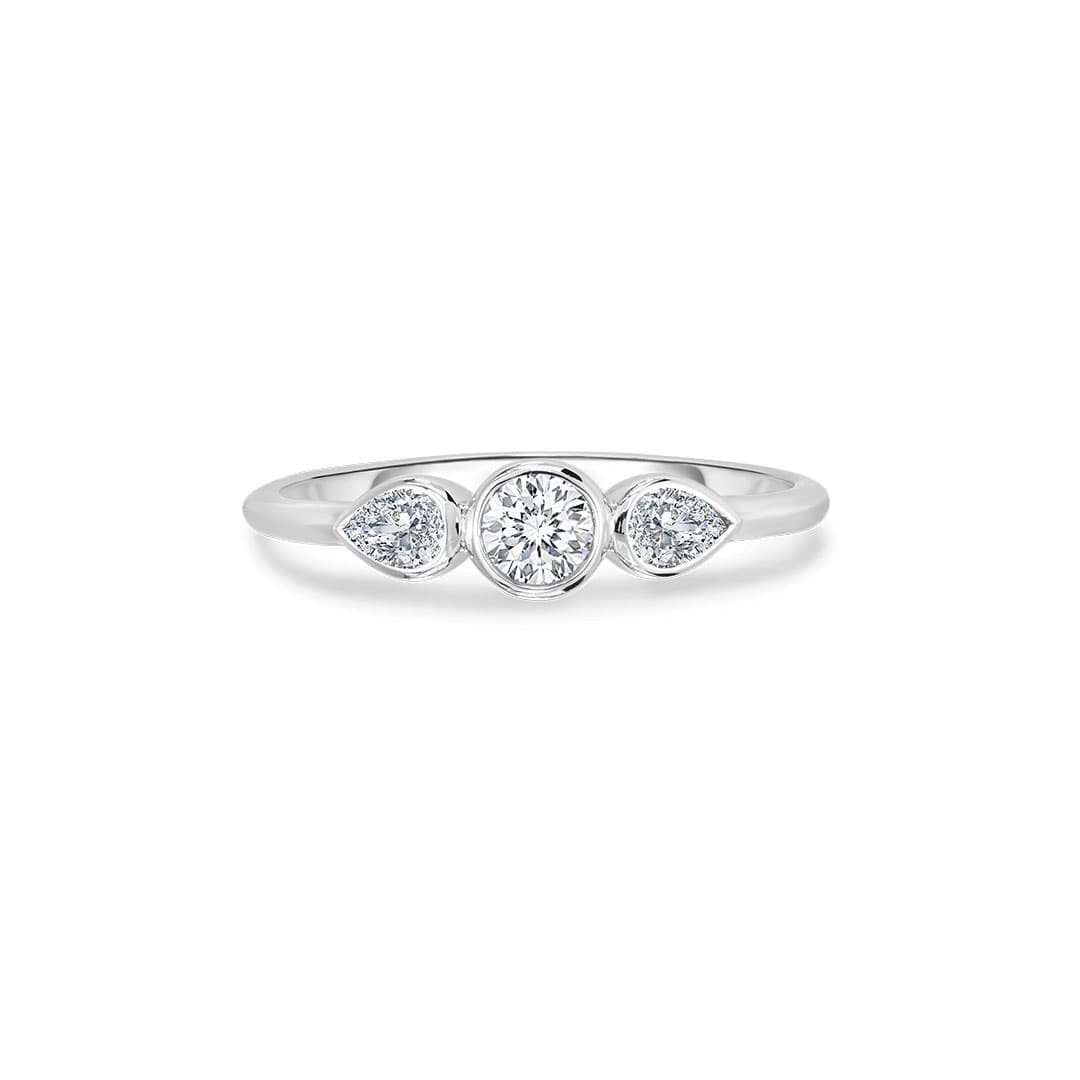 Roberto Coin Dolce 3 Stone Diamond Ring 0