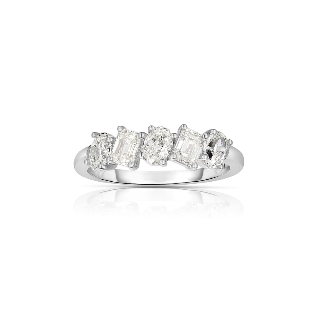 Oval and Emerald Cut Diamond Band 0