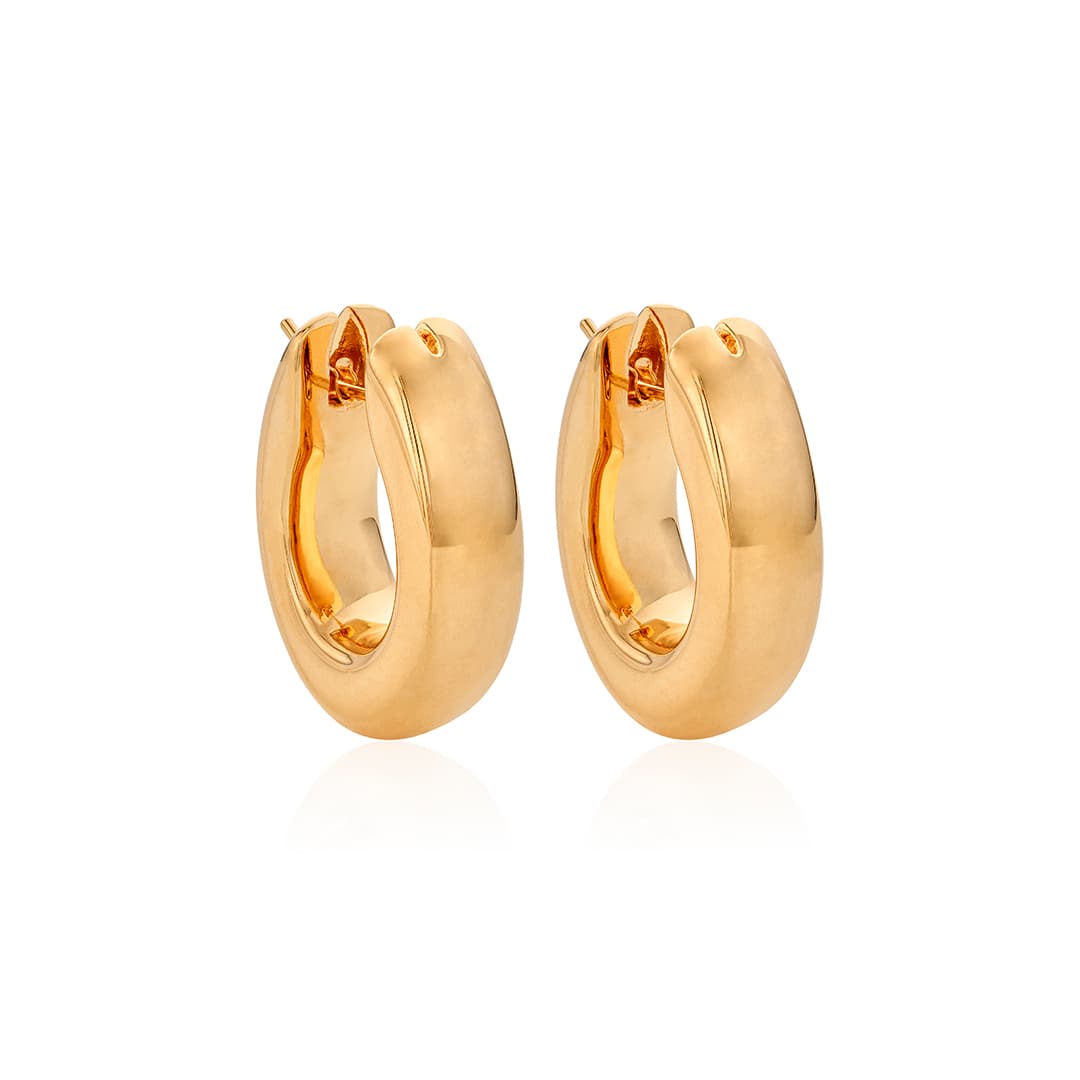 18k Yellow Gold Oval Shaped Hoop Earrings 0