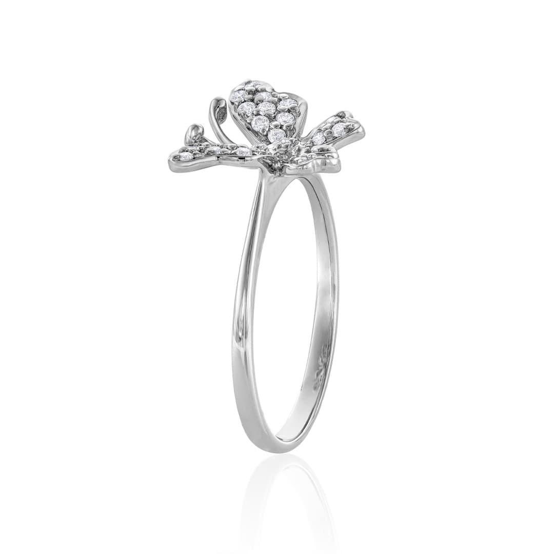 Diamond Butterfly Ring in White Gold 1