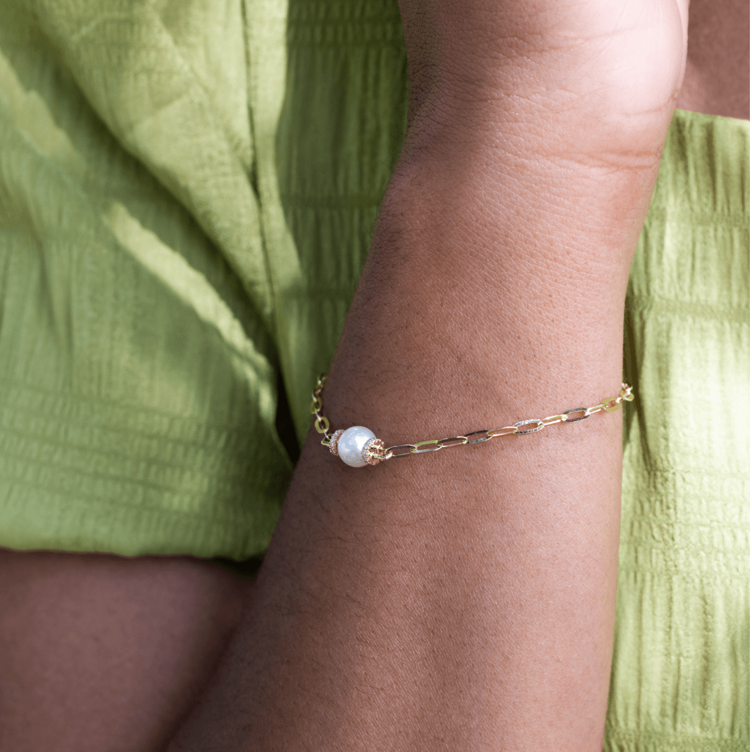 Pearl and Diamond Paperclip Link Bracelet 1