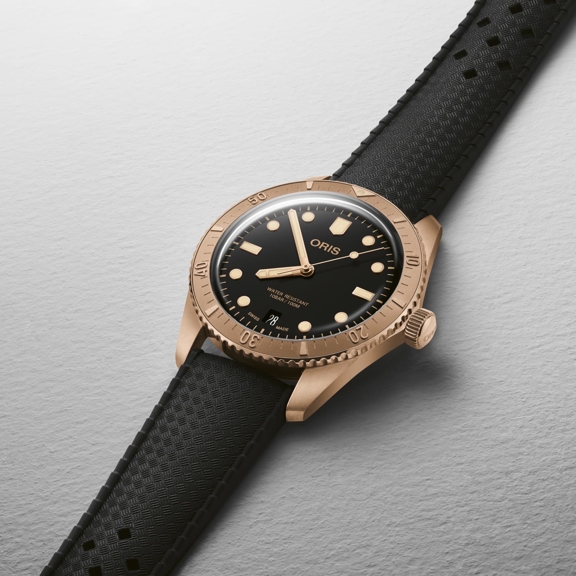 Oris Divers Sixty-Five Date 1